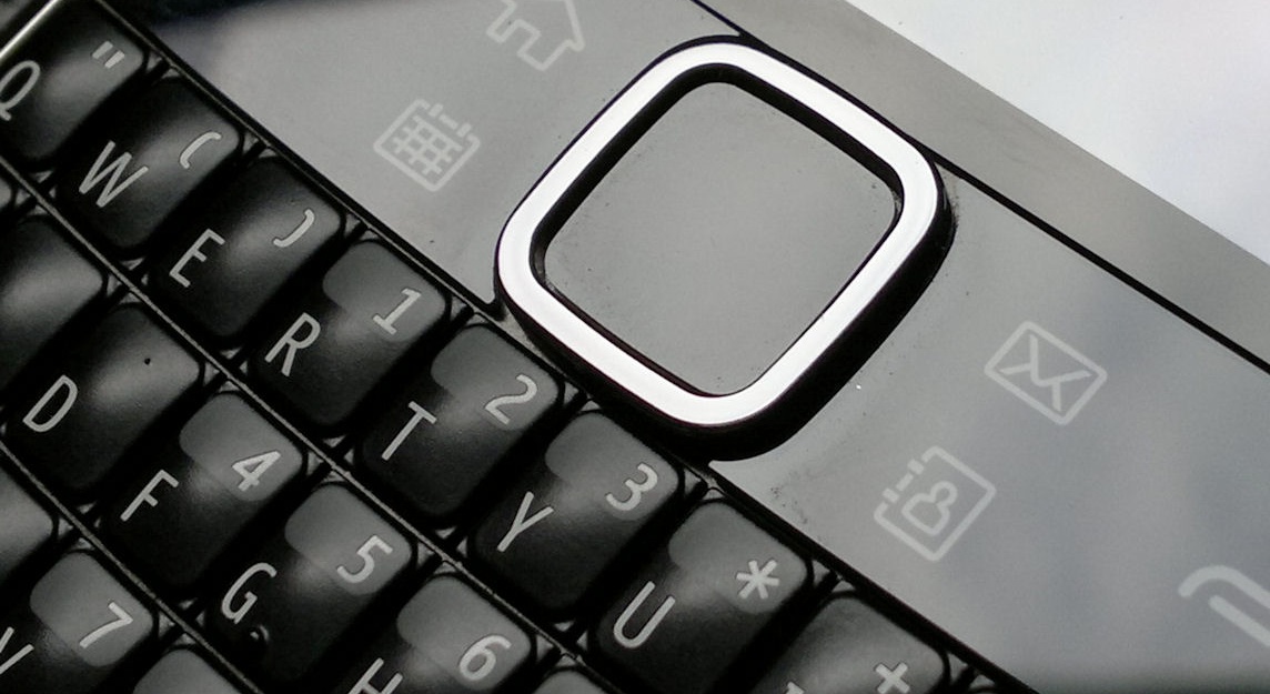 Five under-appreciated design features of the Nokia E6 Communicator