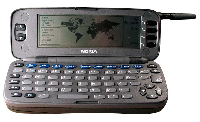 What makes a 'Nokia Communicator'? And is the idea dead?