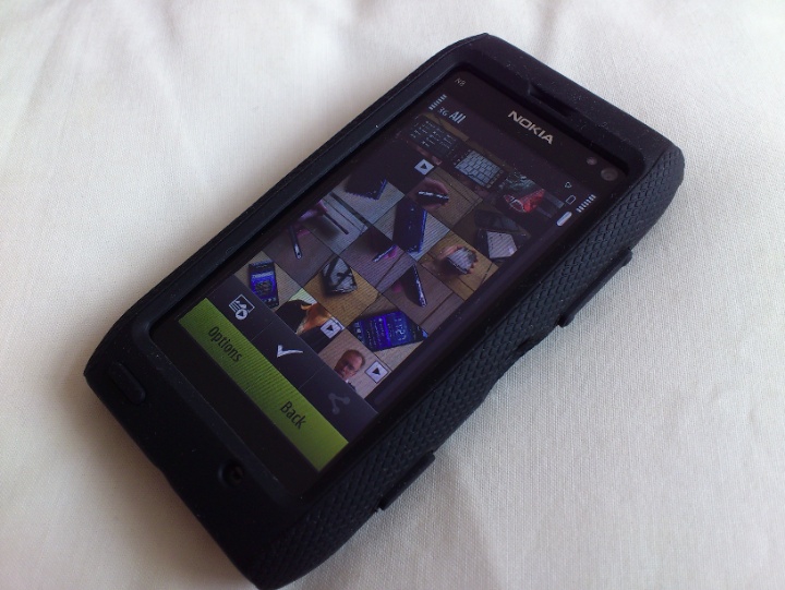 OtterBox Impact for Nokia N8 review - All About Symbian