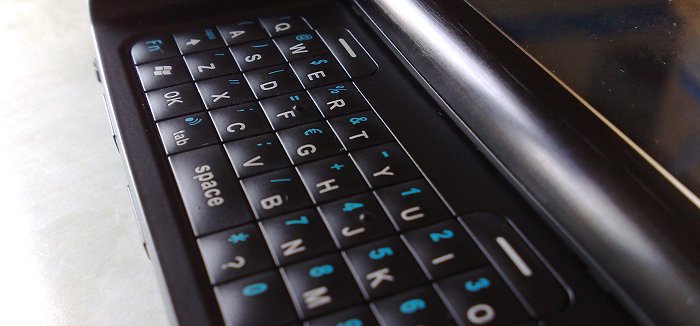 Nokia E90 vs i-Mate Ultimate 9502