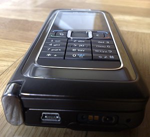 Nokia E90