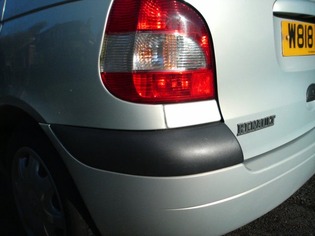 N93 1 metre close-up