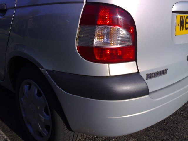 N95 1 metre close-up