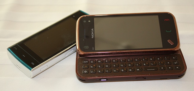 Nokia X6 and N97 mini