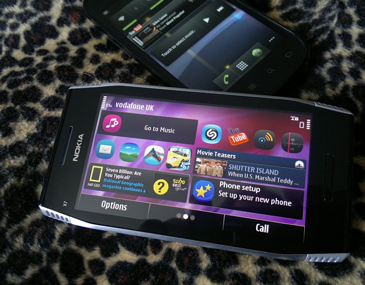 Nexus S and Nokia X7