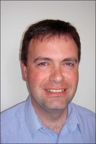 Steve Maynard, Visto