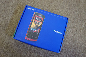 Nokia 700 Gallery thumbnail