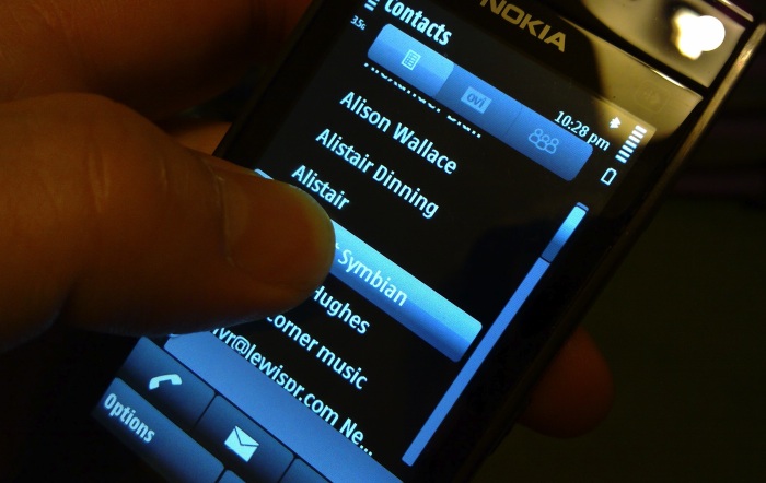 Scrolling a resistive touchscreen list