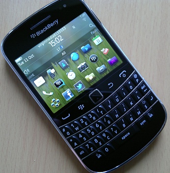 Bold 9900