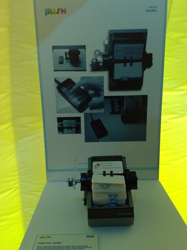 The N900 Bluetooth Roladex