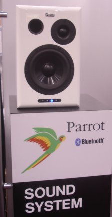 Parrot Speaker