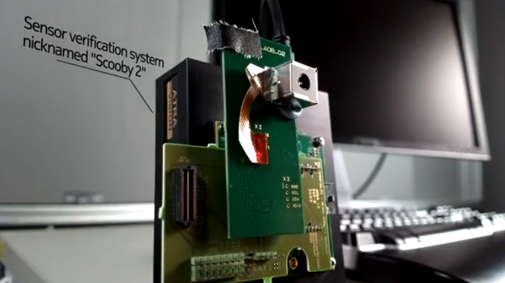 Testing the PureView camera unit...