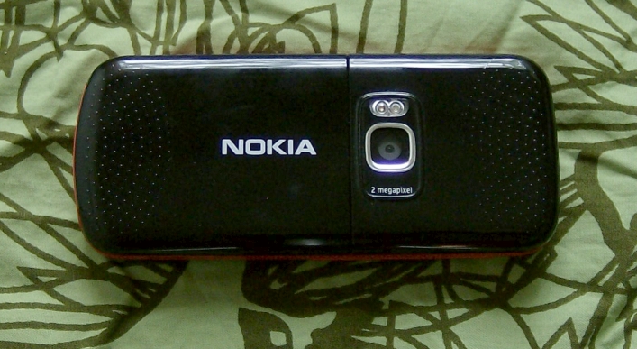 Nokia 5320 back view