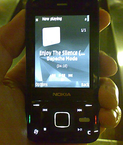 Go:Play images, (C) Steve Litchfield and AAS