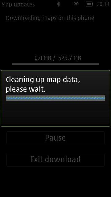 Screenshot, updating maps