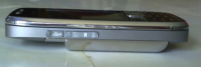 The Mugen 2000mAh battery on the E75