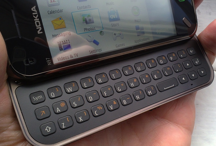 The N97 mini's keyboard